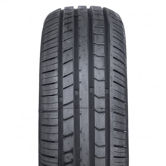 215/50R17 LEAO NOVA FORCE HP100 95V XL EU